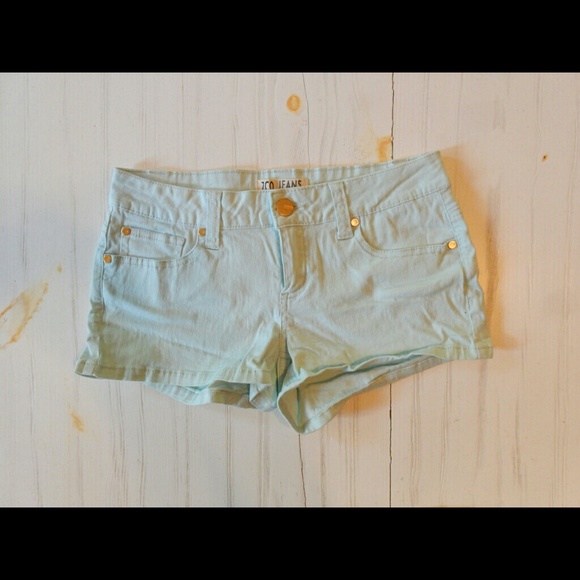 NWOT- ZCO Jeans Light aqua stretch shorts 7 - Picture 2 of 5